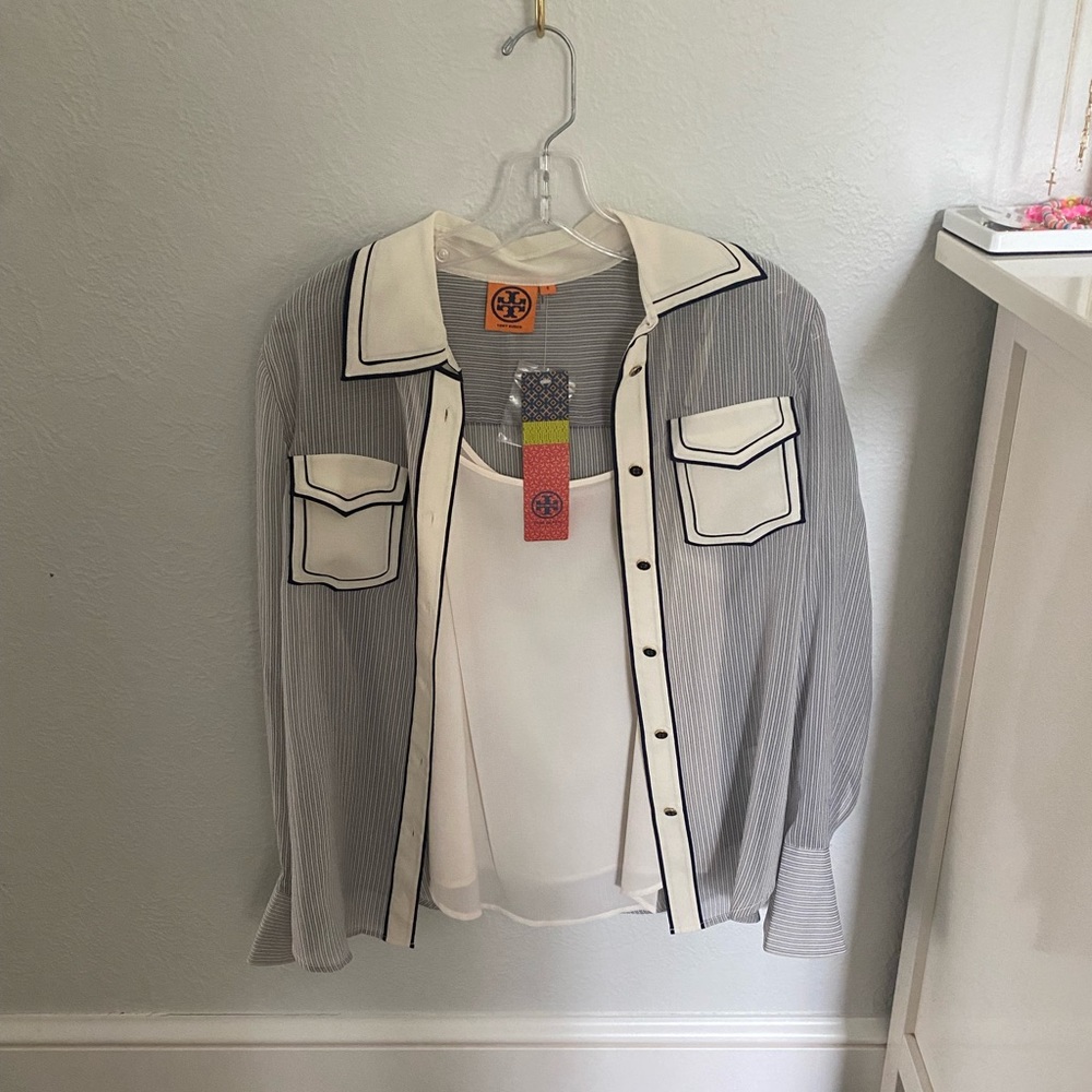 Tory Burch flow top